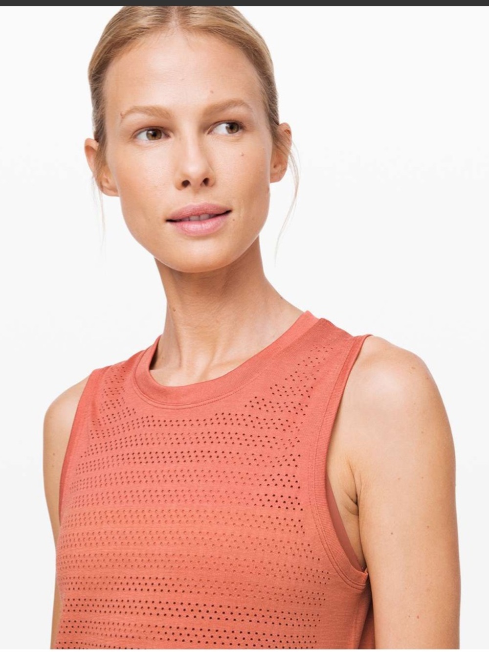 Lululemon Breeze By Muscle Tank II
Copper Clay / Copper Clay